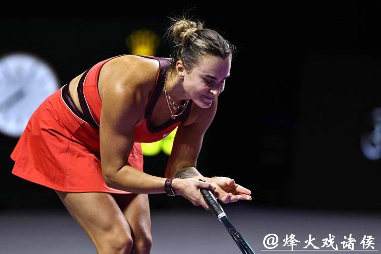 萨巴伦卡2-0战胜高芙 WTA总决赛四强对阵出炉 萨巴伦卡2-0战胜高芙 WTA总决赛四强对阵出炉